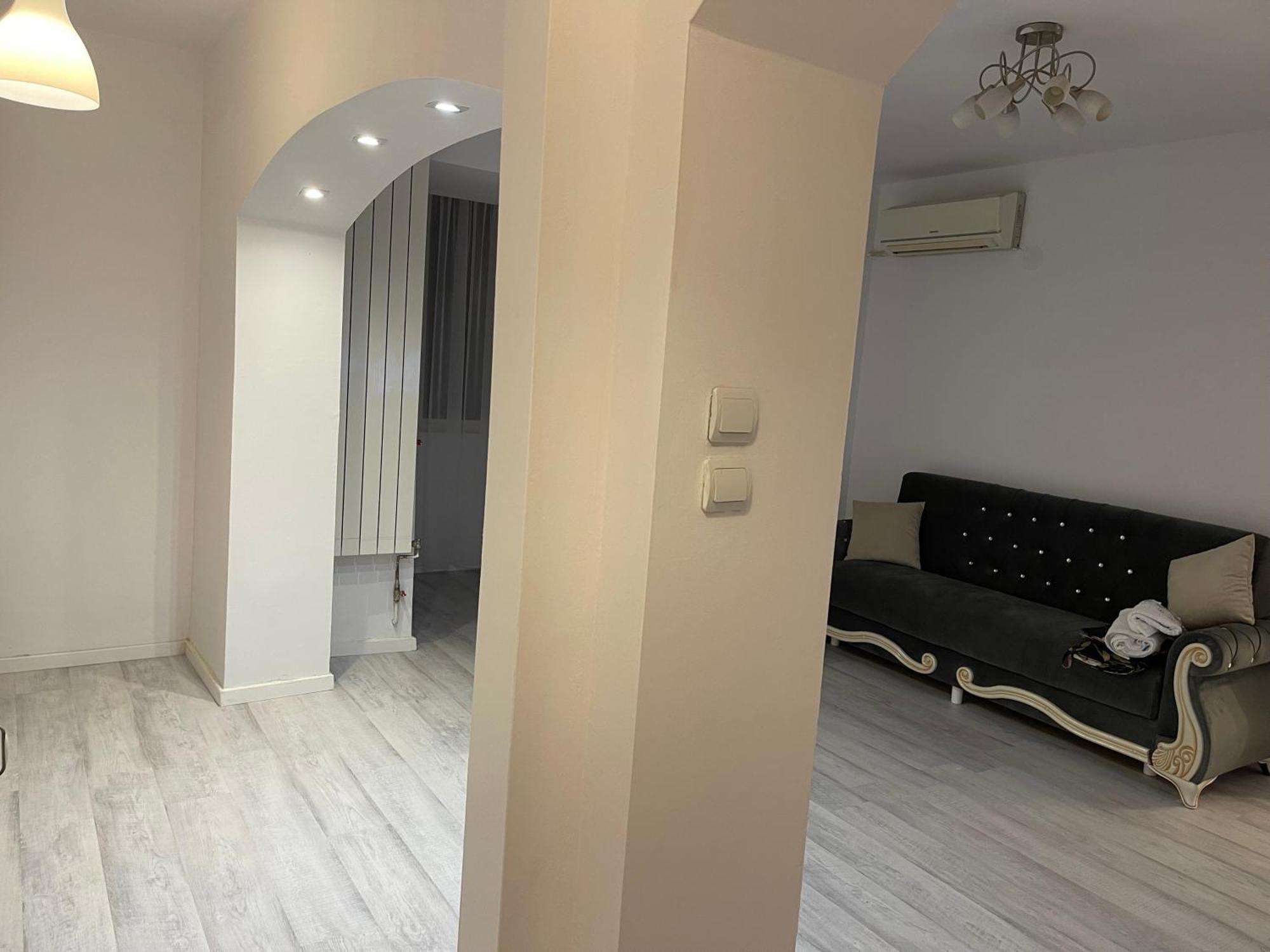 Apartament Piata Mihail Kogalniceanu Nr 8